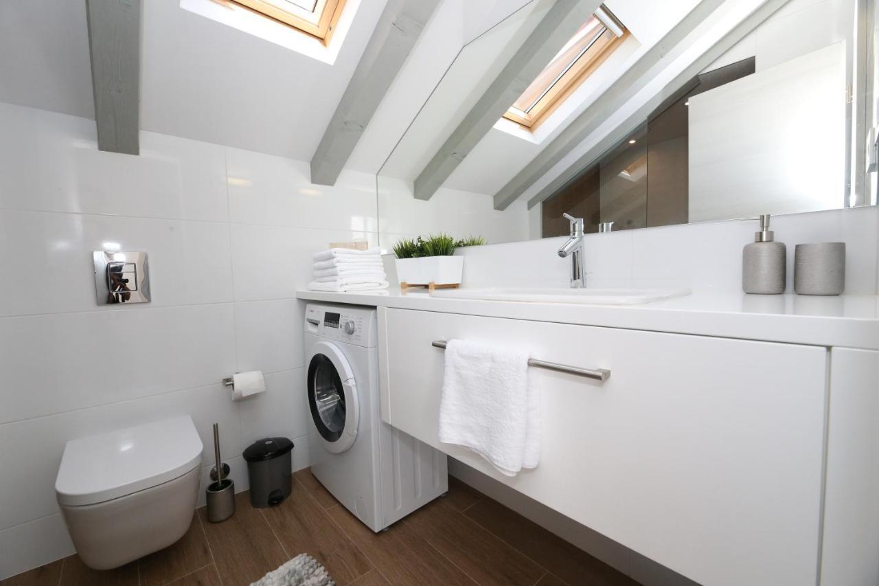 The Look Apartment Kastela Luaran gambar